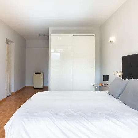 Live Puerto Maranuelas Apartment *